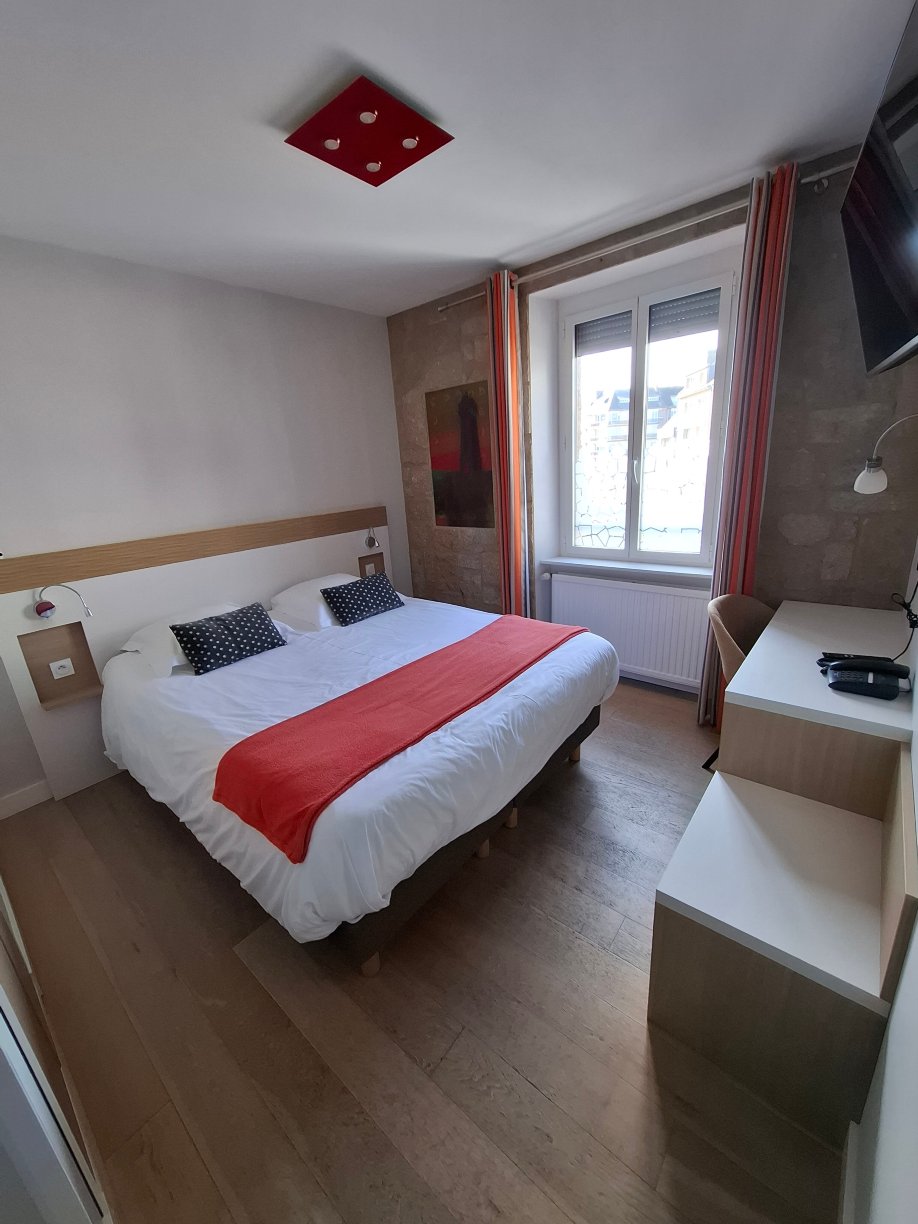 原创精品佩罗斯酒店-官方