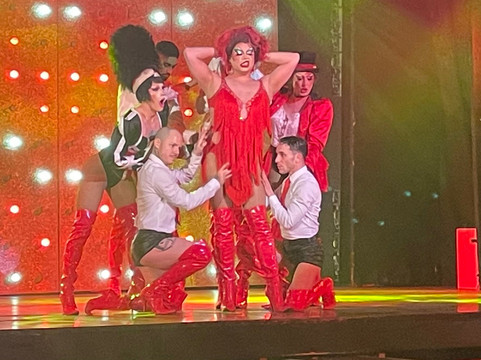 Funny Girls-黑潭必去景点