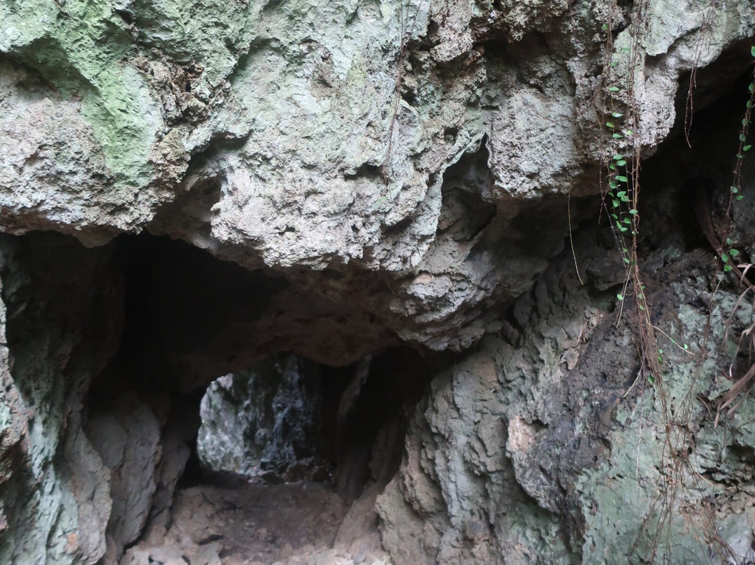 Baribari Rock-南大东村必去景点
