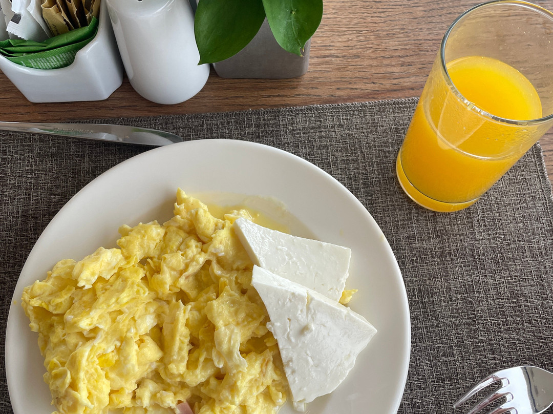 米拉弗洛雷斯高级酒店主图