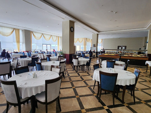 萨法索尔贡热能酒店主图