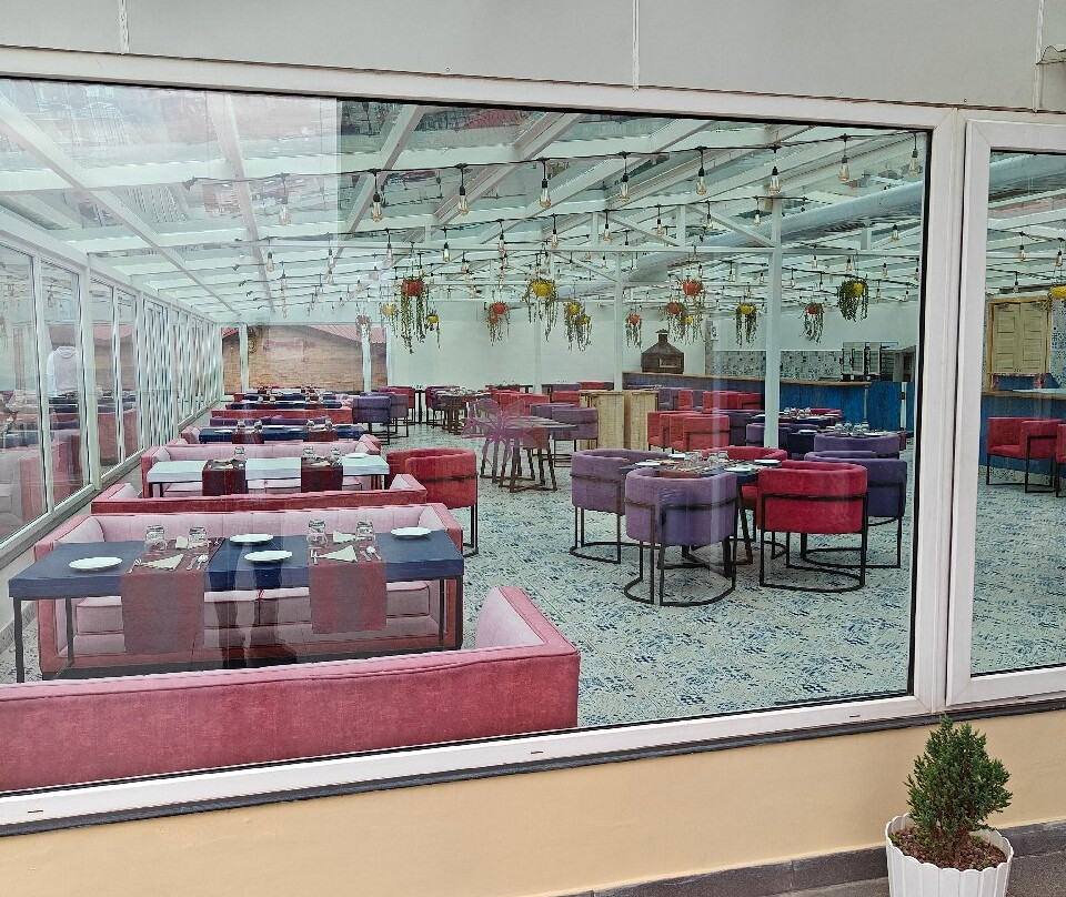 西姆拉兰花酒店主图