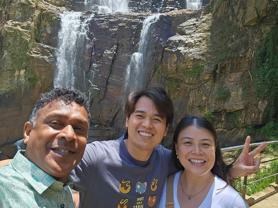 Rent A Tour Guide In Sri Lanka-卡图纳耶克必去景点