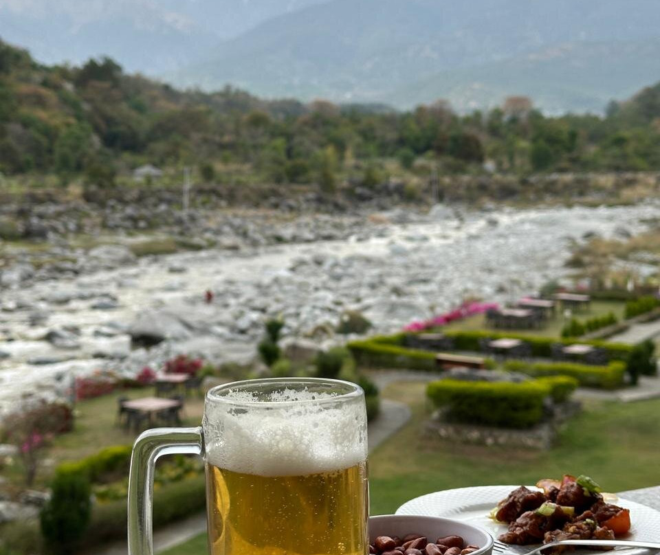 纽加尔河滨度假村主图