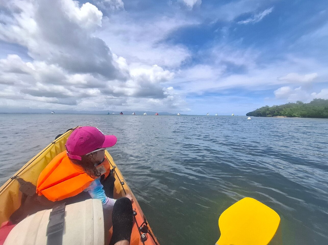 Yalodé Kayak Canyon Bain De Forêt-瓜德罗普岛必去景点
