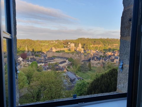 Mercier de Montigny - Les Chambres du Beffroi-旅行者