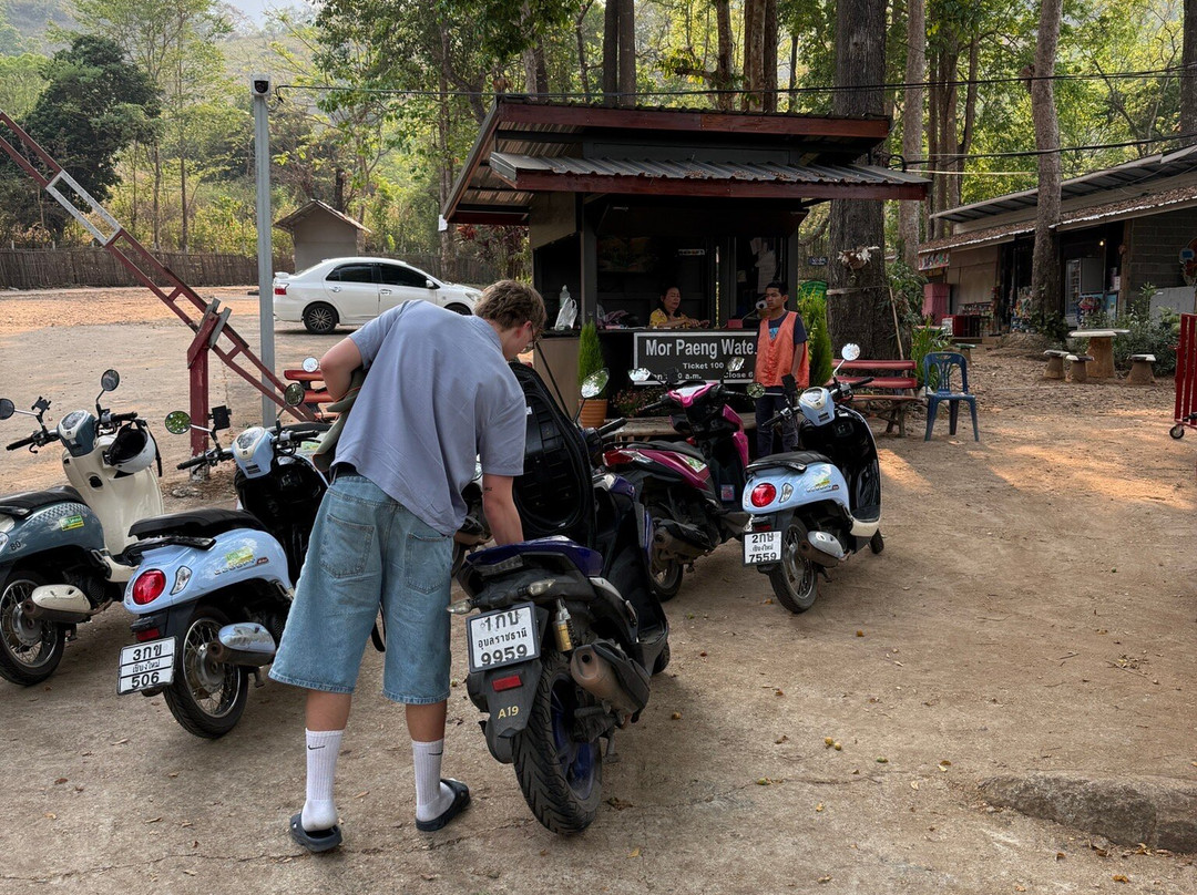 Mor Paeng Waterfall-拜县必去景点