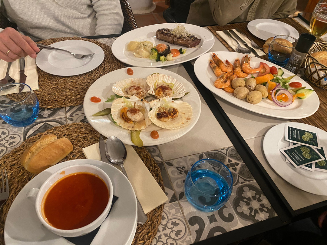 La Gaviota Restaurant