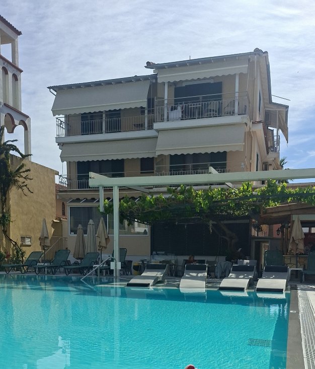 Aggelos Apartments & Deluxe Studios-旅行者