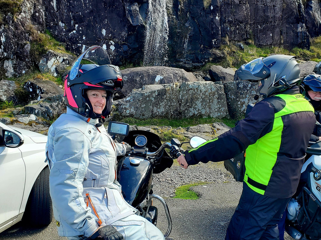 Lemonrock Motorcycle Tours-都柏林必去景点