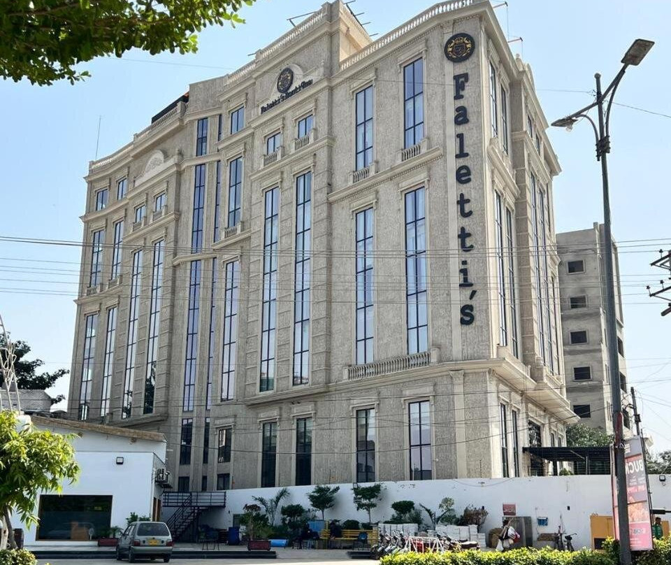 Faletti's Boutique Multan by The Windsor Group
