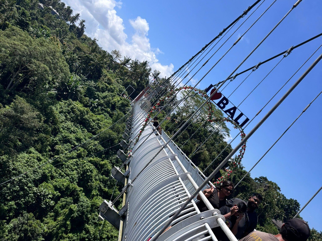 Glass Bridge Bali-Kemenuh必去景点