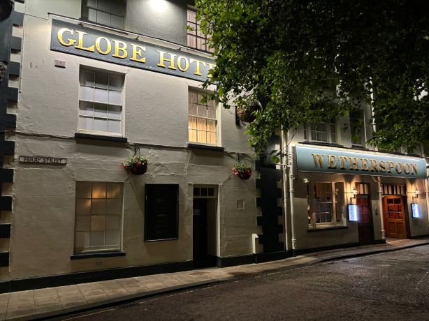 Globe Hotel Wetherspoon-旅行者