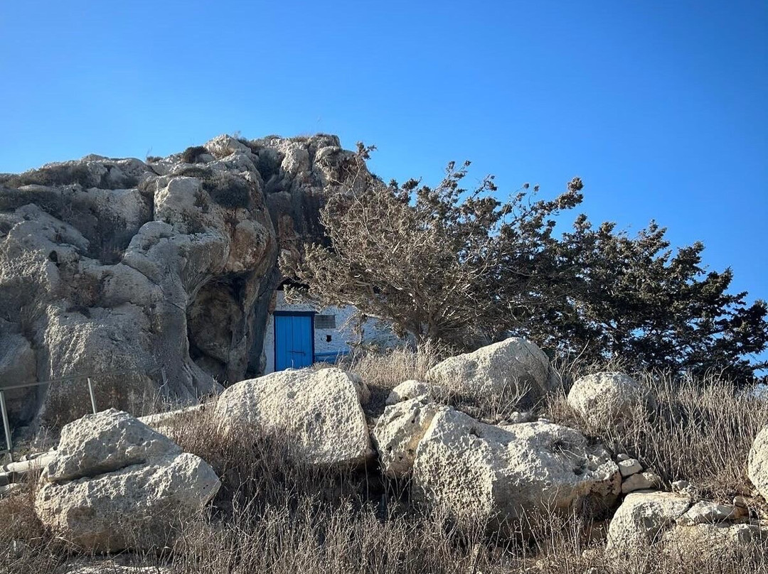 Agioi Saranta Cave Church-普它肋斯必去景点