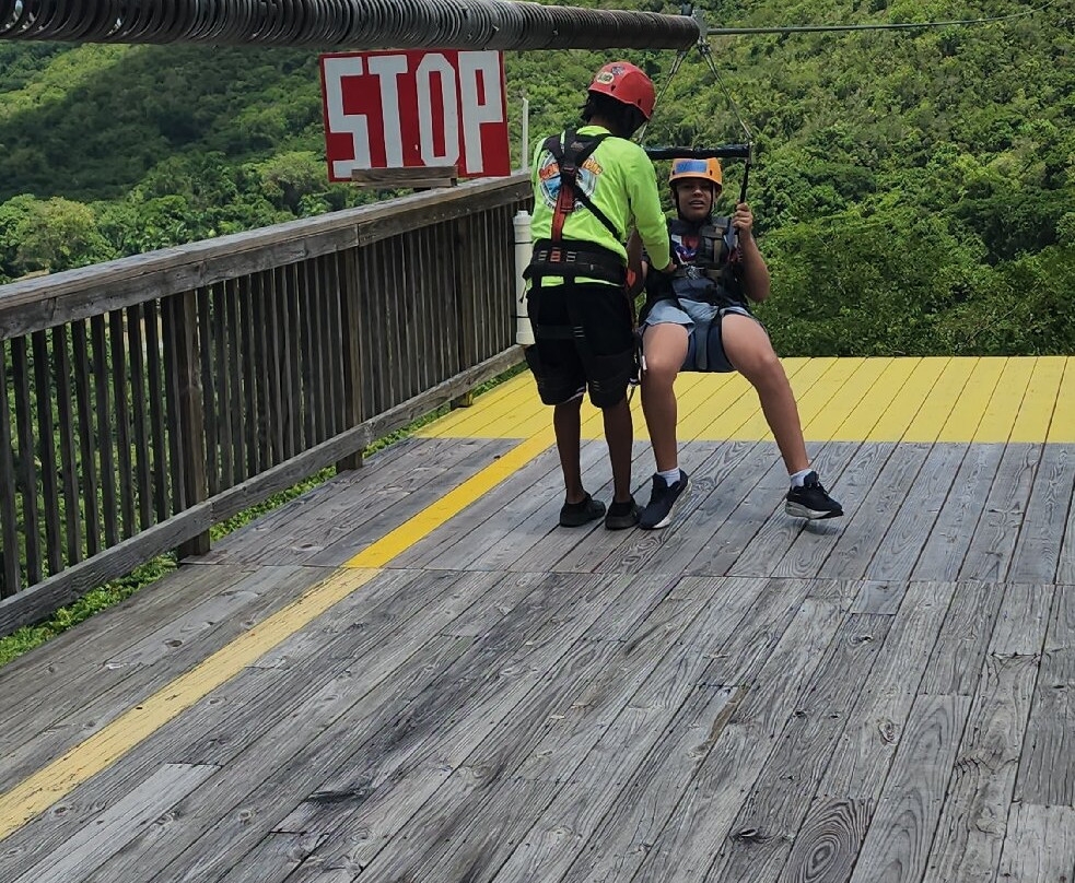 Carambola Zip Line-Frederiksted必去景点