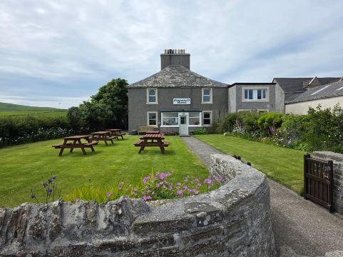 Pierowall Hotel-旅行者