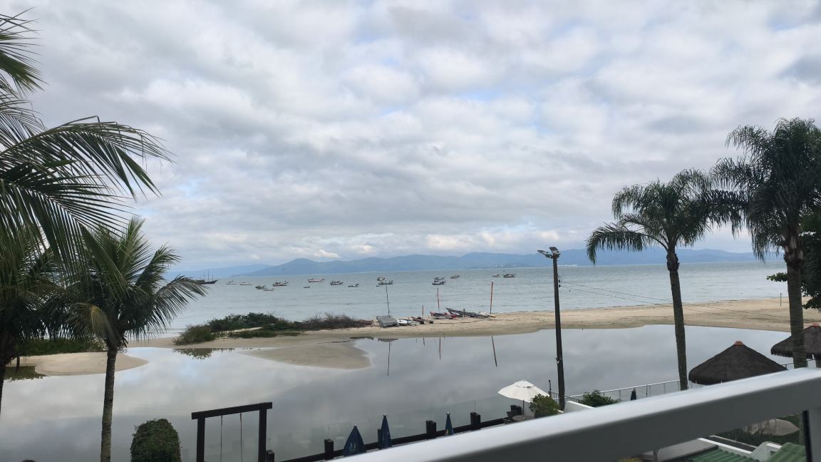 哥斯达诺特彭塔卡纳斯酒店-旅行者