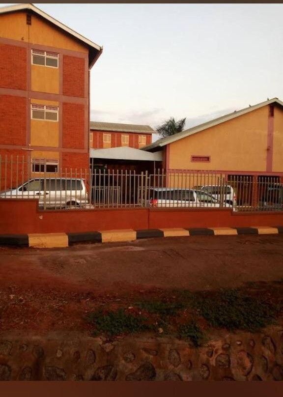 Katikomu Hotel