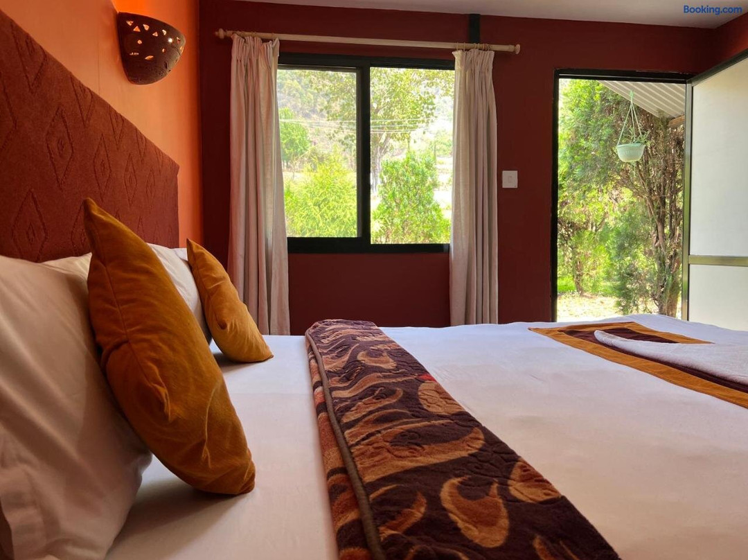Dakshinkali & Dollu Resort