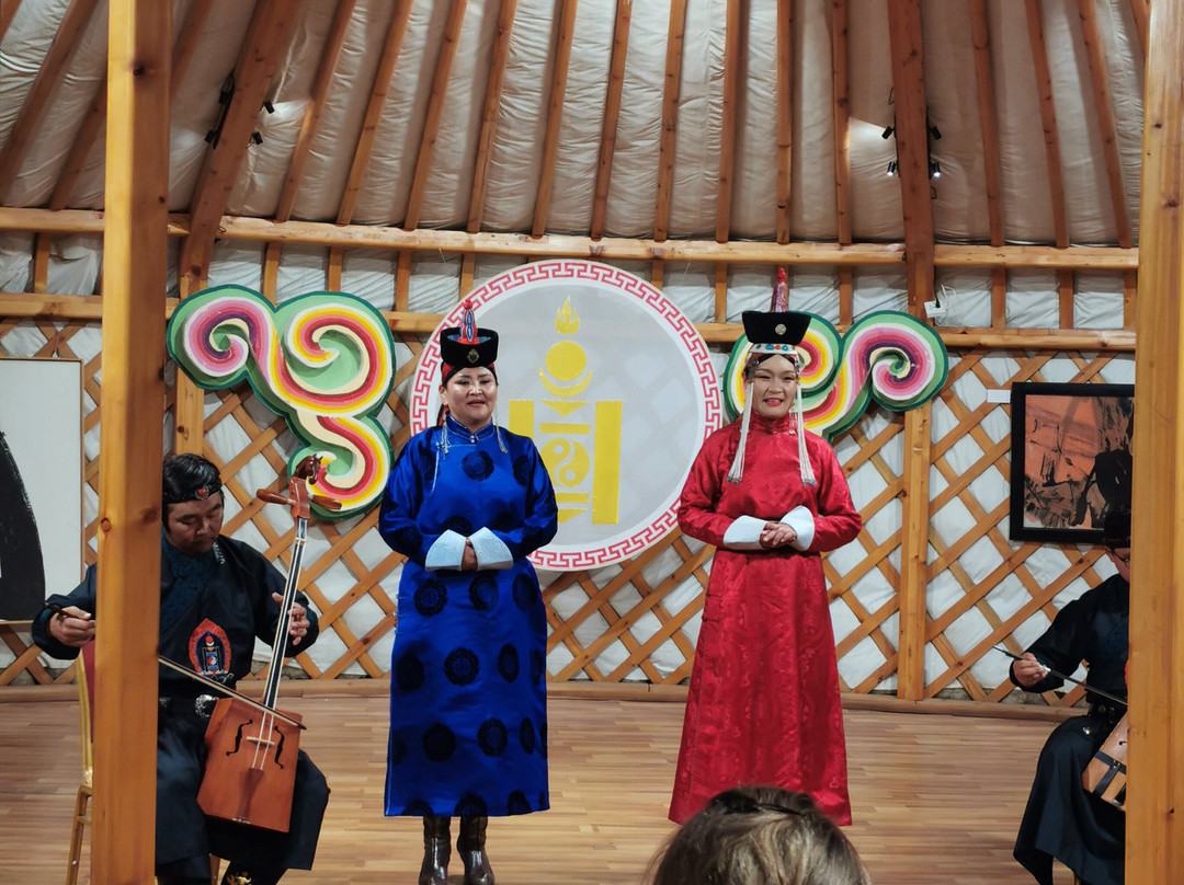 Erdenesiin Khuree Mongolian Calligraphy & Art Center, Kharkhorin-Kharkhorin必去景点