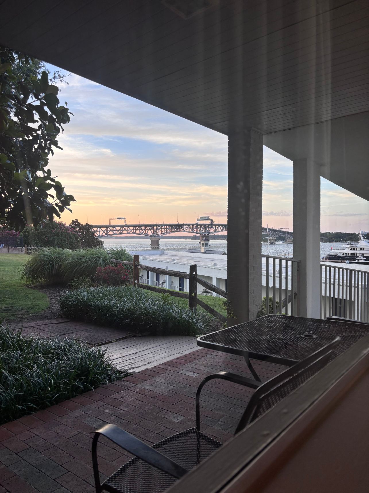 Yorktown Beach Hotel-旅行者