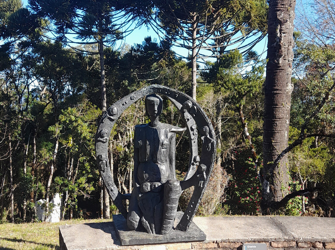 Museu Felícia Leirner-坎普斯－杜若尔当必去景点