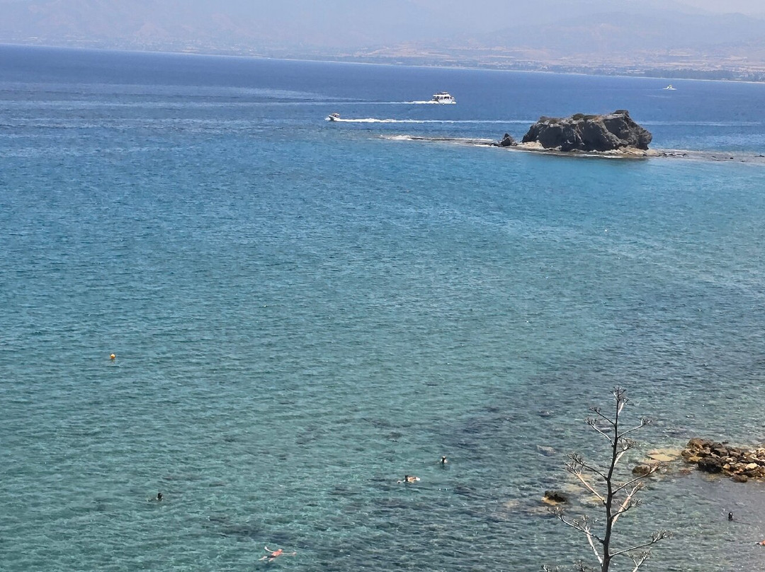 Baths of Aphrodite-Neo Chorion必去景点