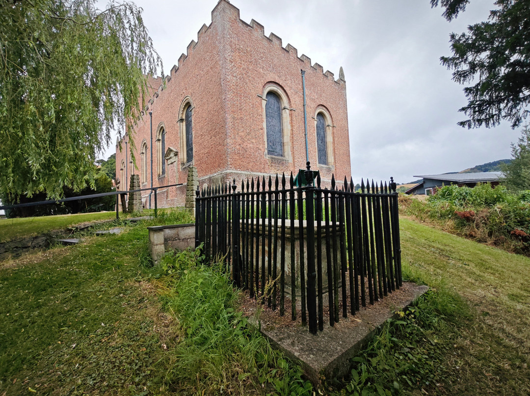 St Myllins Church-Llanfyllin必去景点