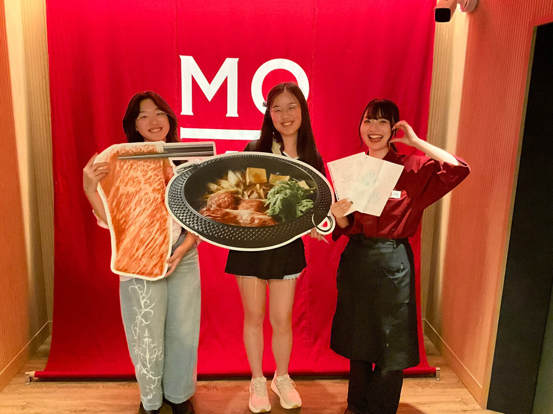 MO-MO-PARADISE 新宿三丁目店