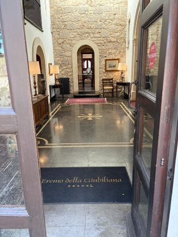 艾瑞莫德拉吉欧比莉阿娜酒店-旅行者