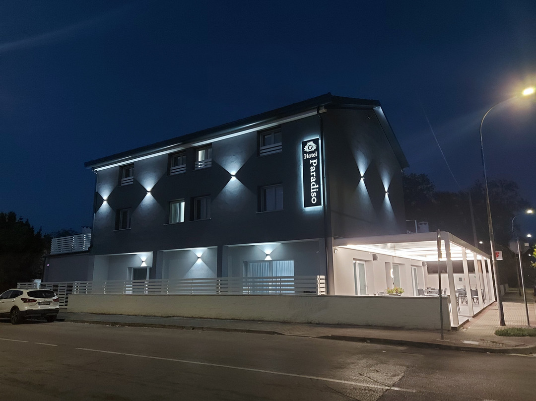 Hotel Paradiso