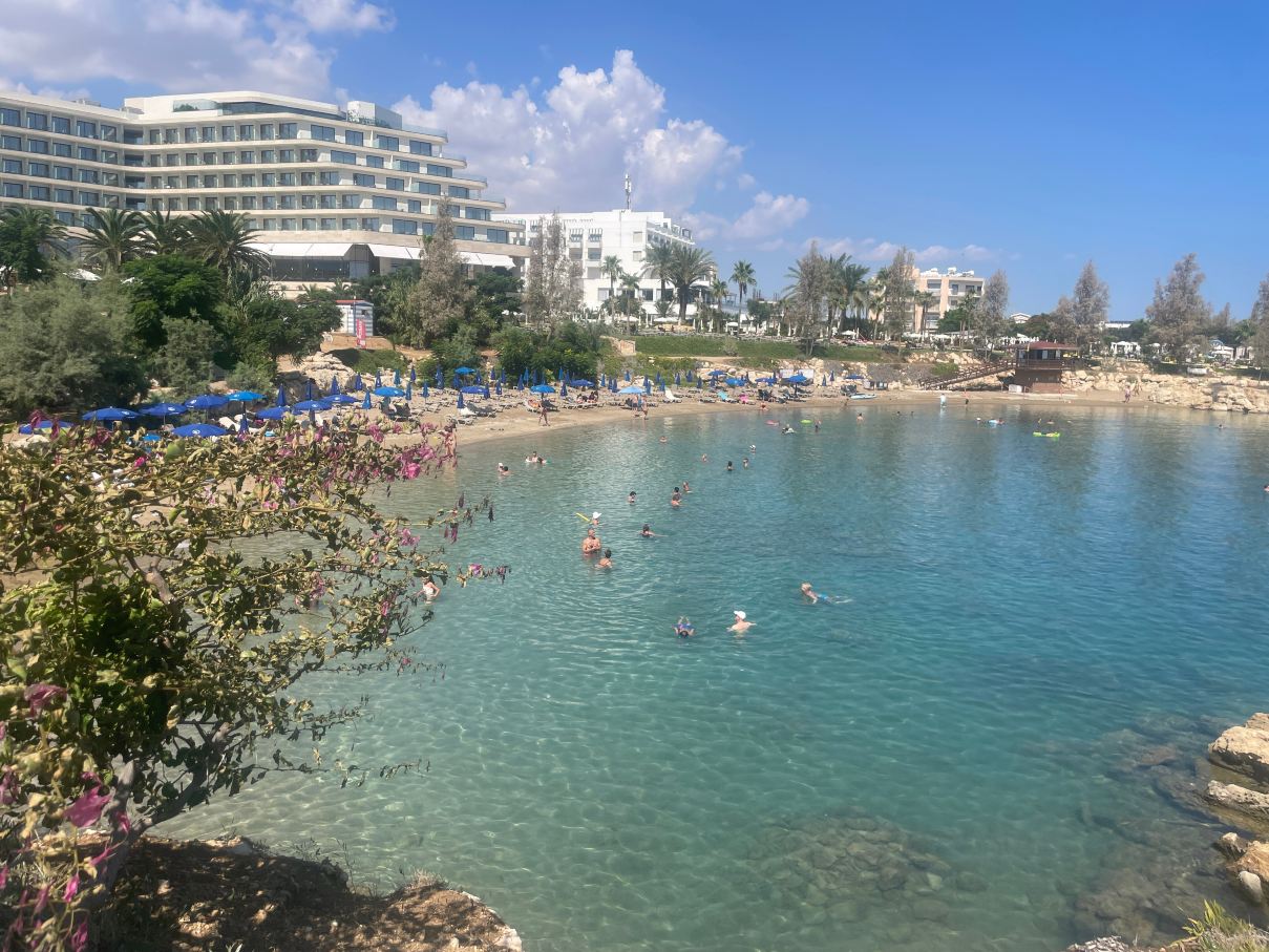 水晶温泉海滩酒店-旅行者