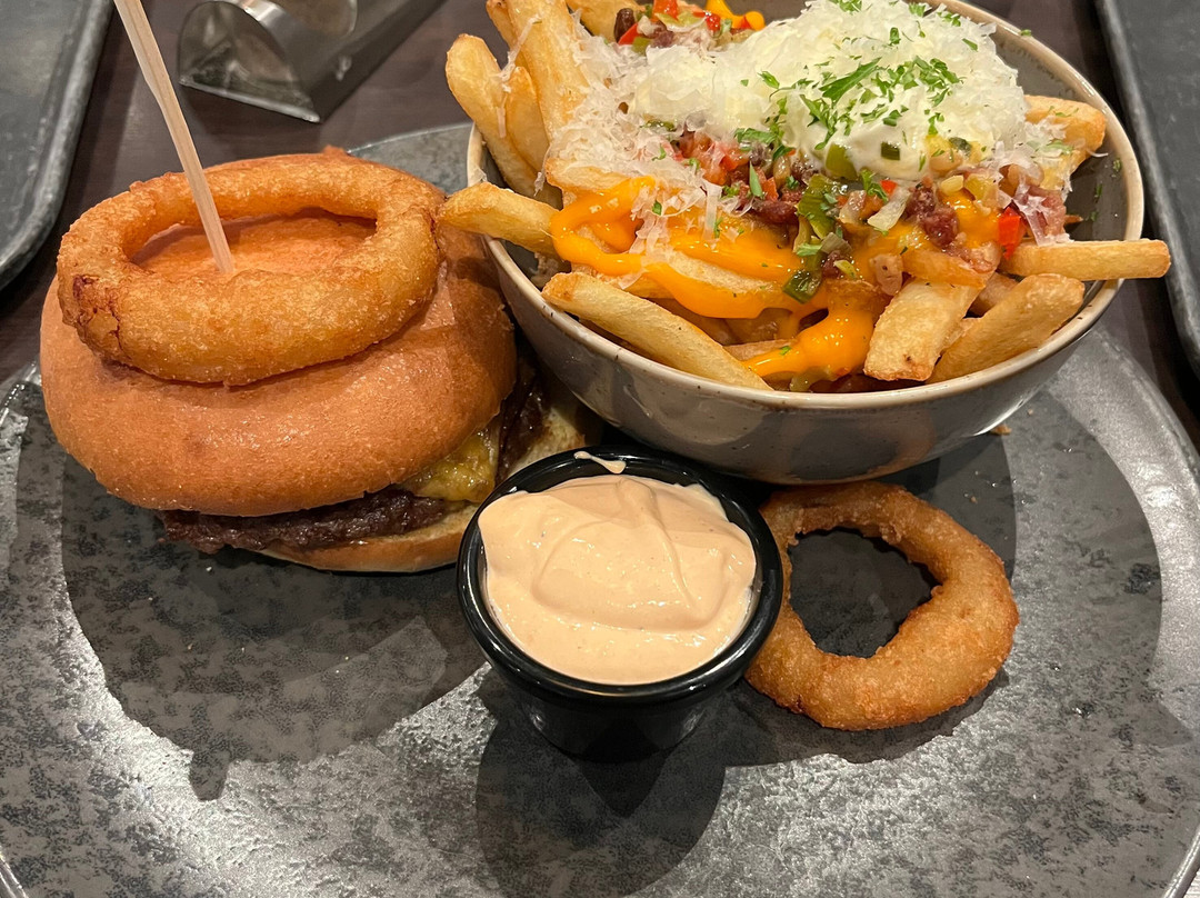 Mon Ami Restaurant