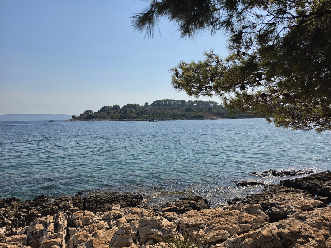 Blue Lagoon Croatia-特罗吉尔必去景点