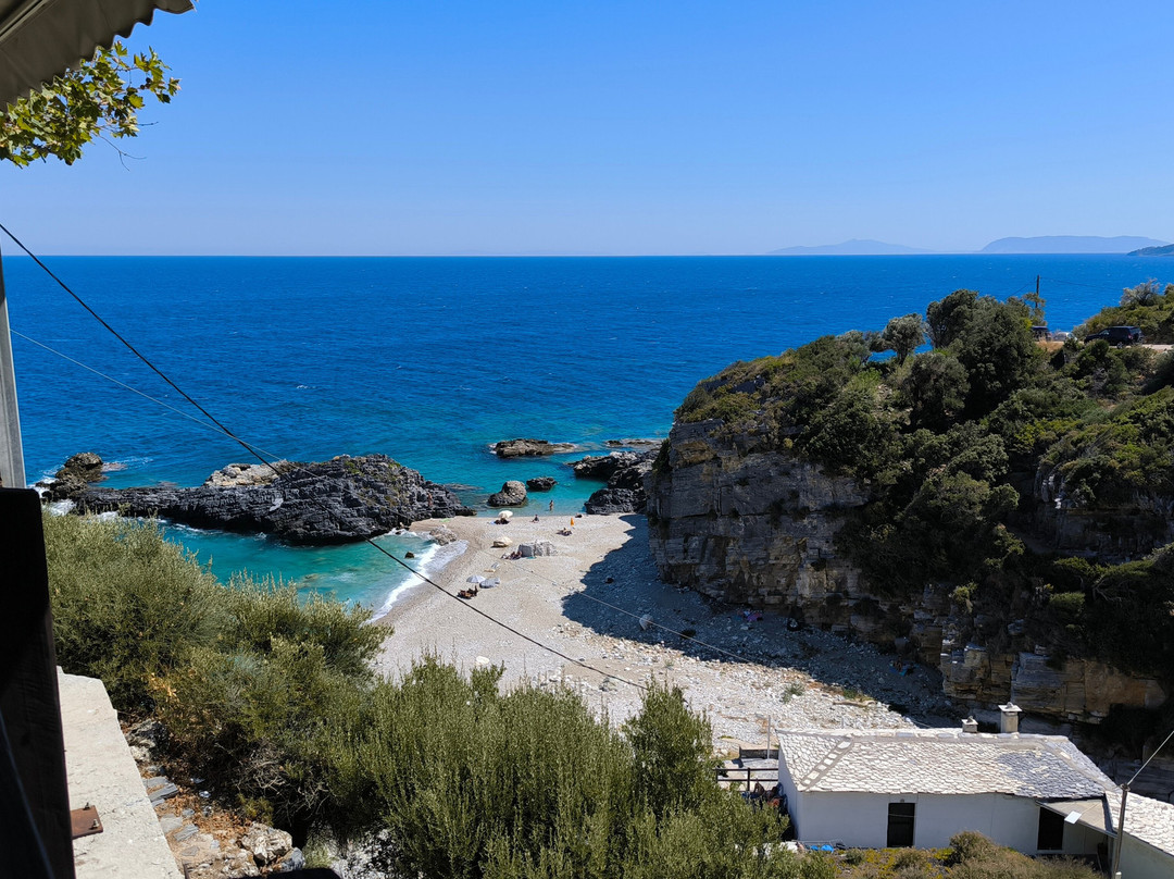 Mylopotamos Beach-Mouresi必去景点