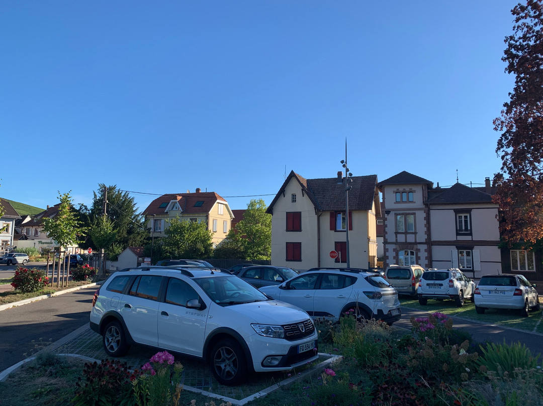 Le Square Inn