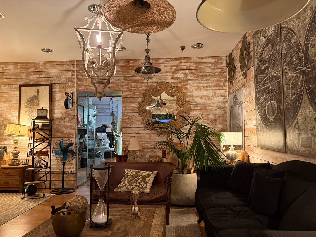 Maison et Charme Wine Food Boutique