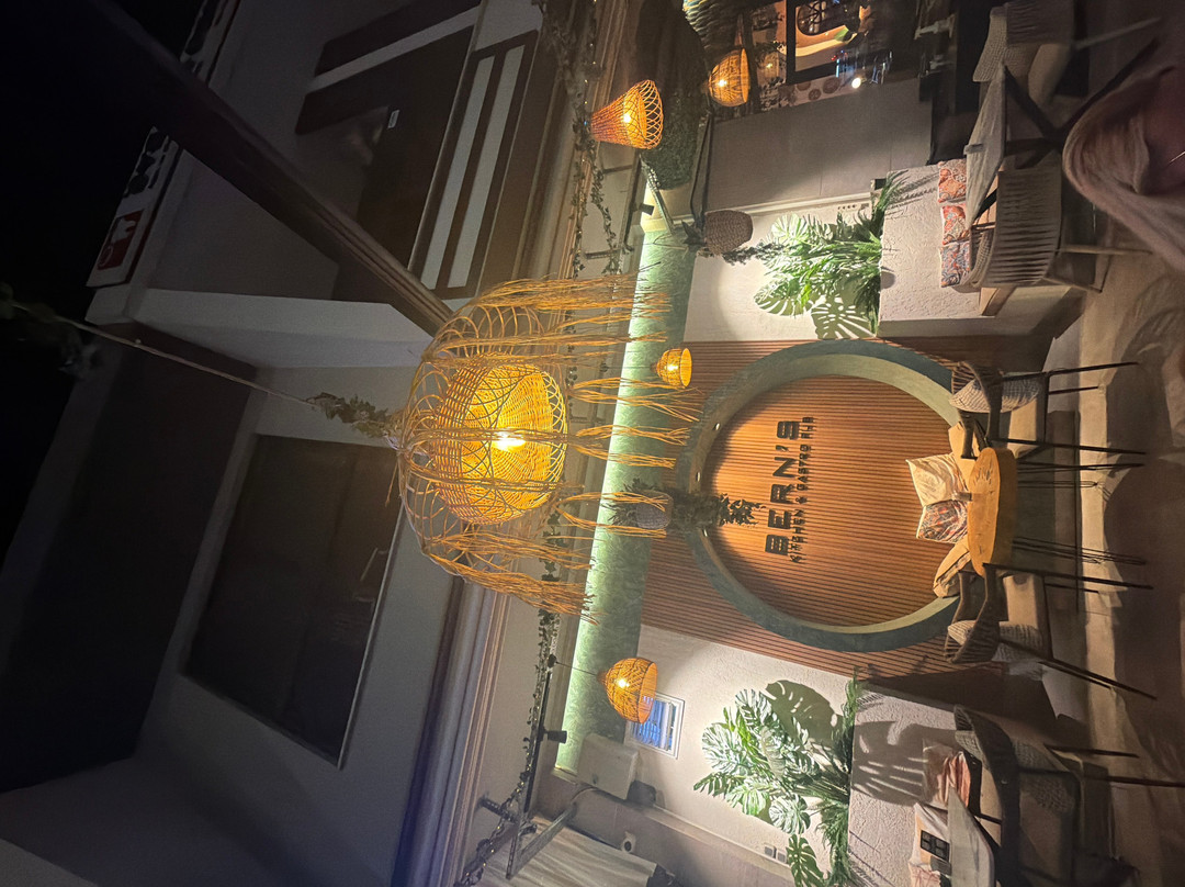 Bern's Kitchen & Gastro Pub
