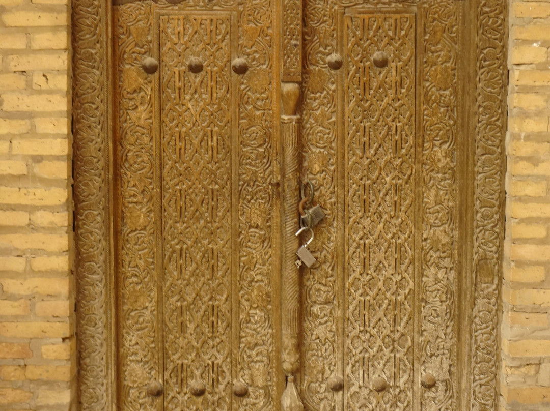 Bikajan Bika Madrasah-希瓦必去景点
