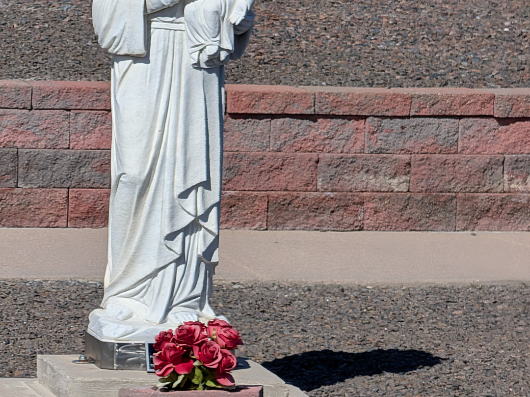 Our Lady of Peace Shrine-Pine Bluffs必去景点