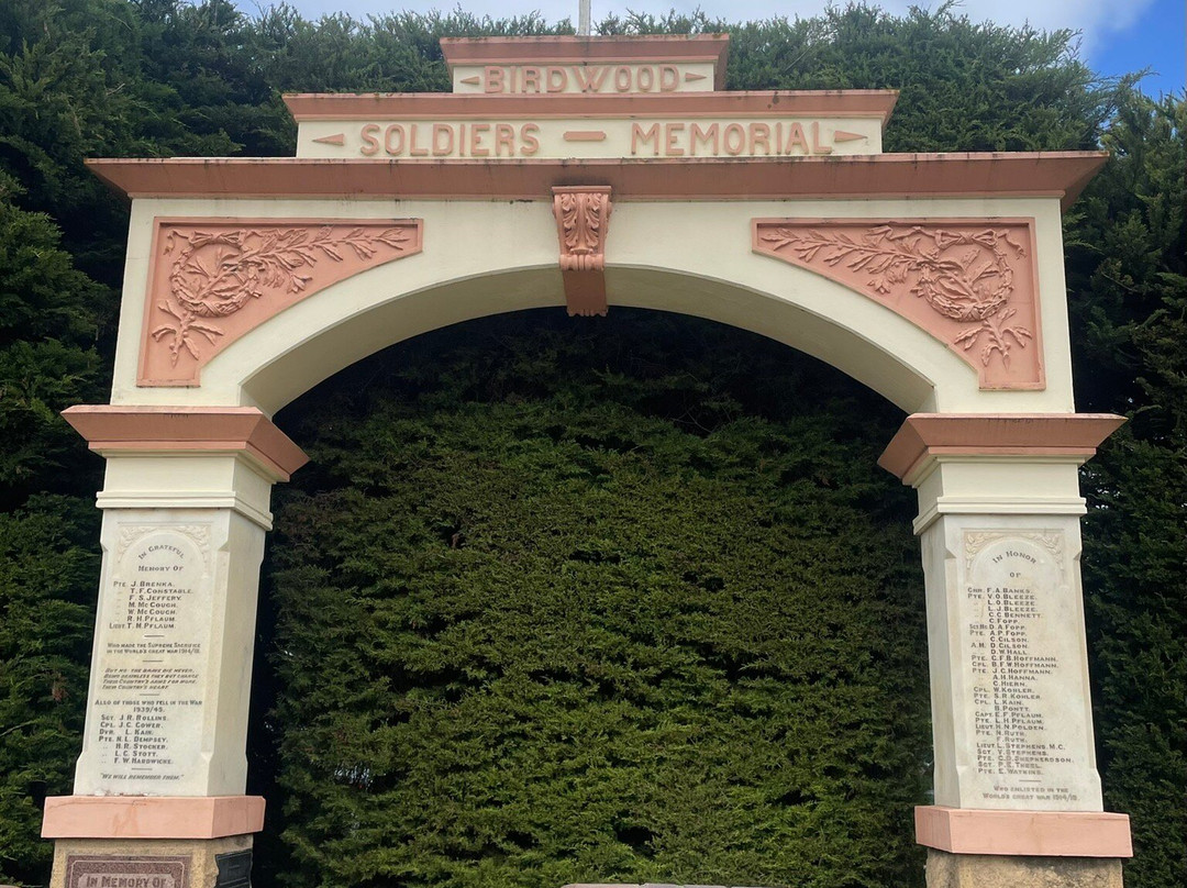 Birdwood Soldiers Memorial-Birdwood必去景点