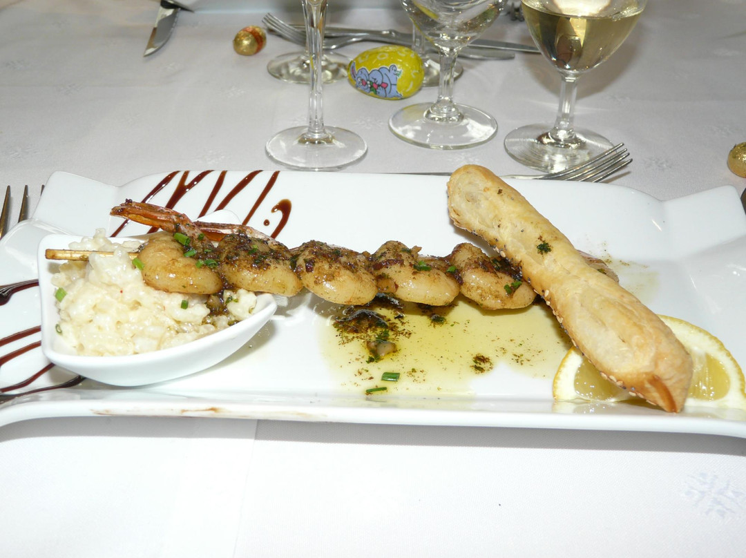 Hôtel Restaurant L'Amandier主图