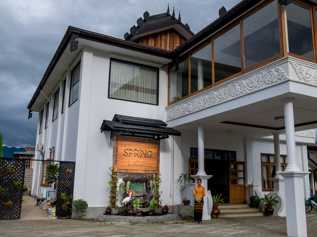 Spring Lodge Inle