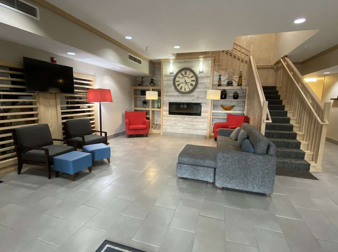 Garner Hotel Gillette South主图