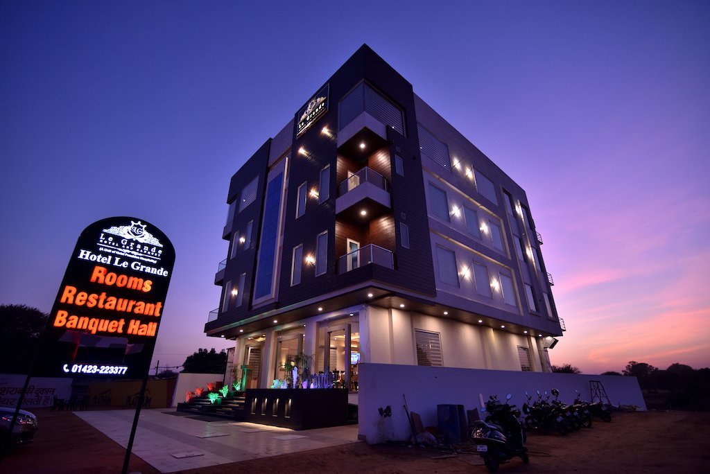 Hotel Le Grande-官方