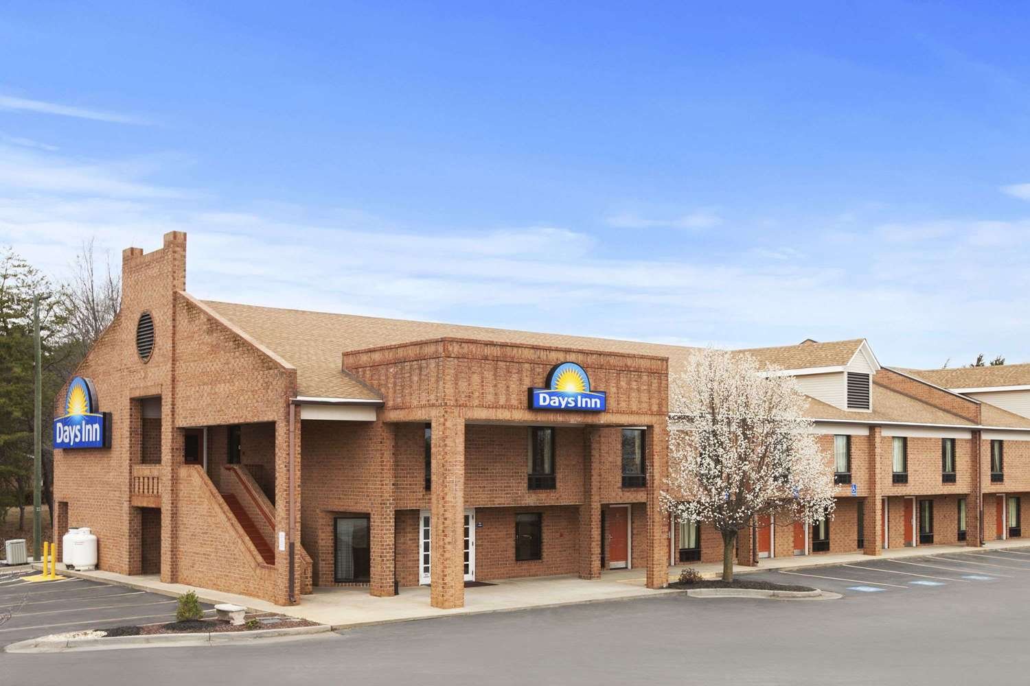 Days Inn by Wyndham Farmville-官方