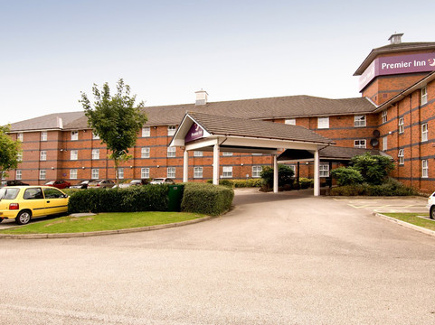 德比东普瑞米尔酒店主图