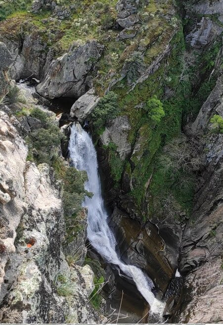 Cachón del Camaces-Hinojosa de Duero必去景点