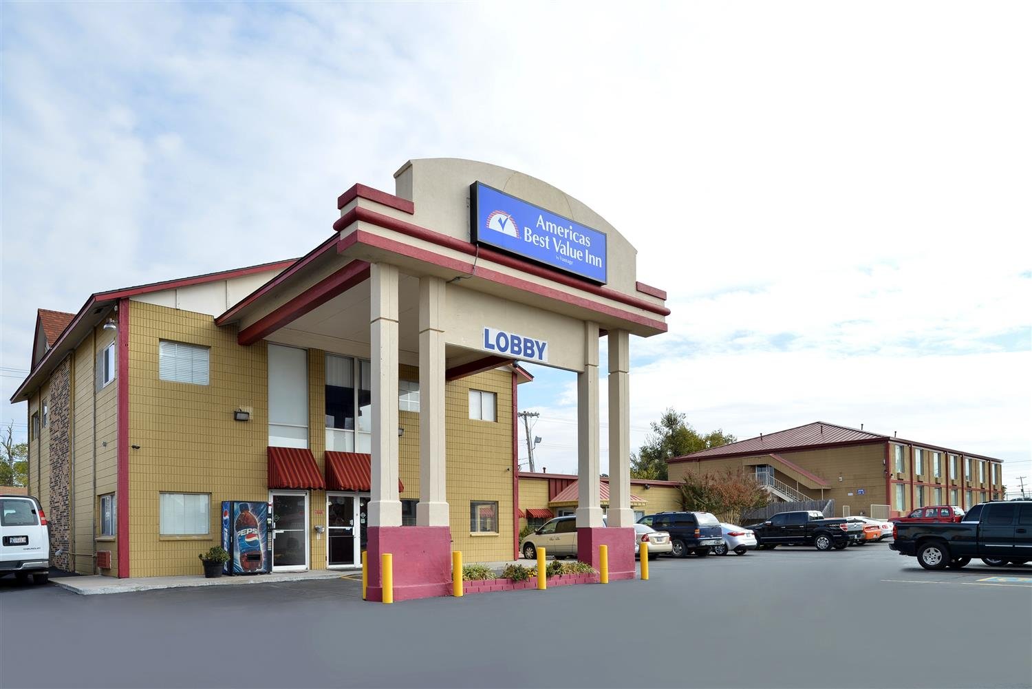 Americas Best Value Inn Tulsa at I-44-官方