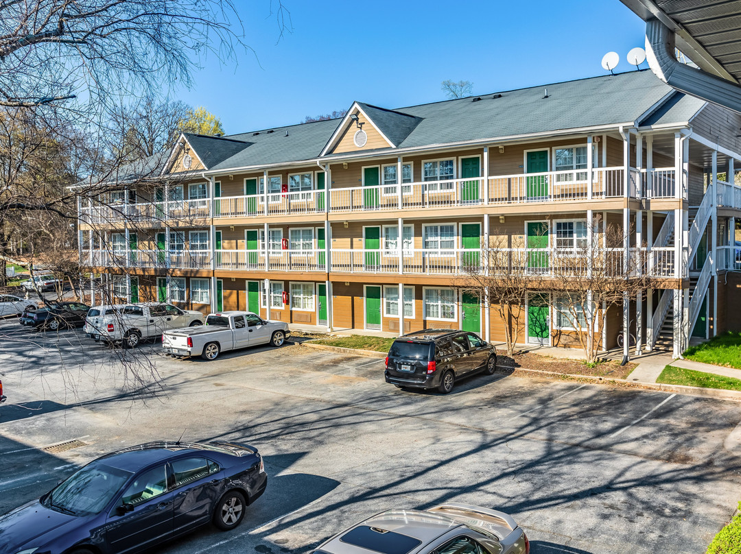 HomeTowne Studios Atlanta NE - Downtown Norcross